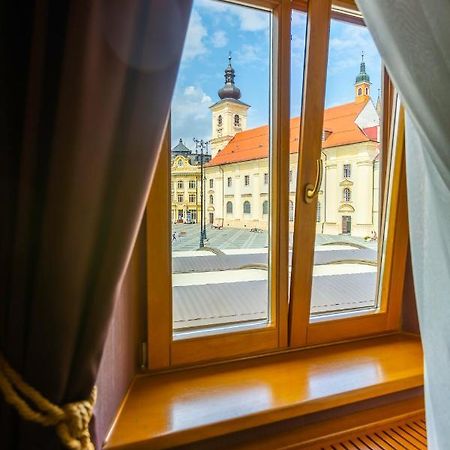 Hotel Am Ring Sibiu Extérieur photo