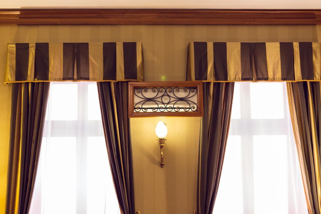 Hotel Am Ring Sibiu Extérieur photo