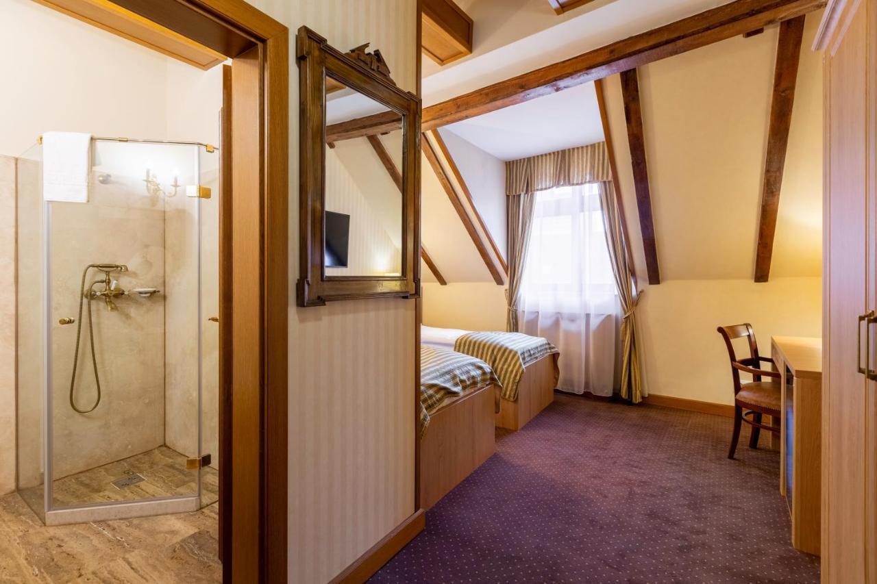 Hotel Am Ring Sibiu Extérieur photo