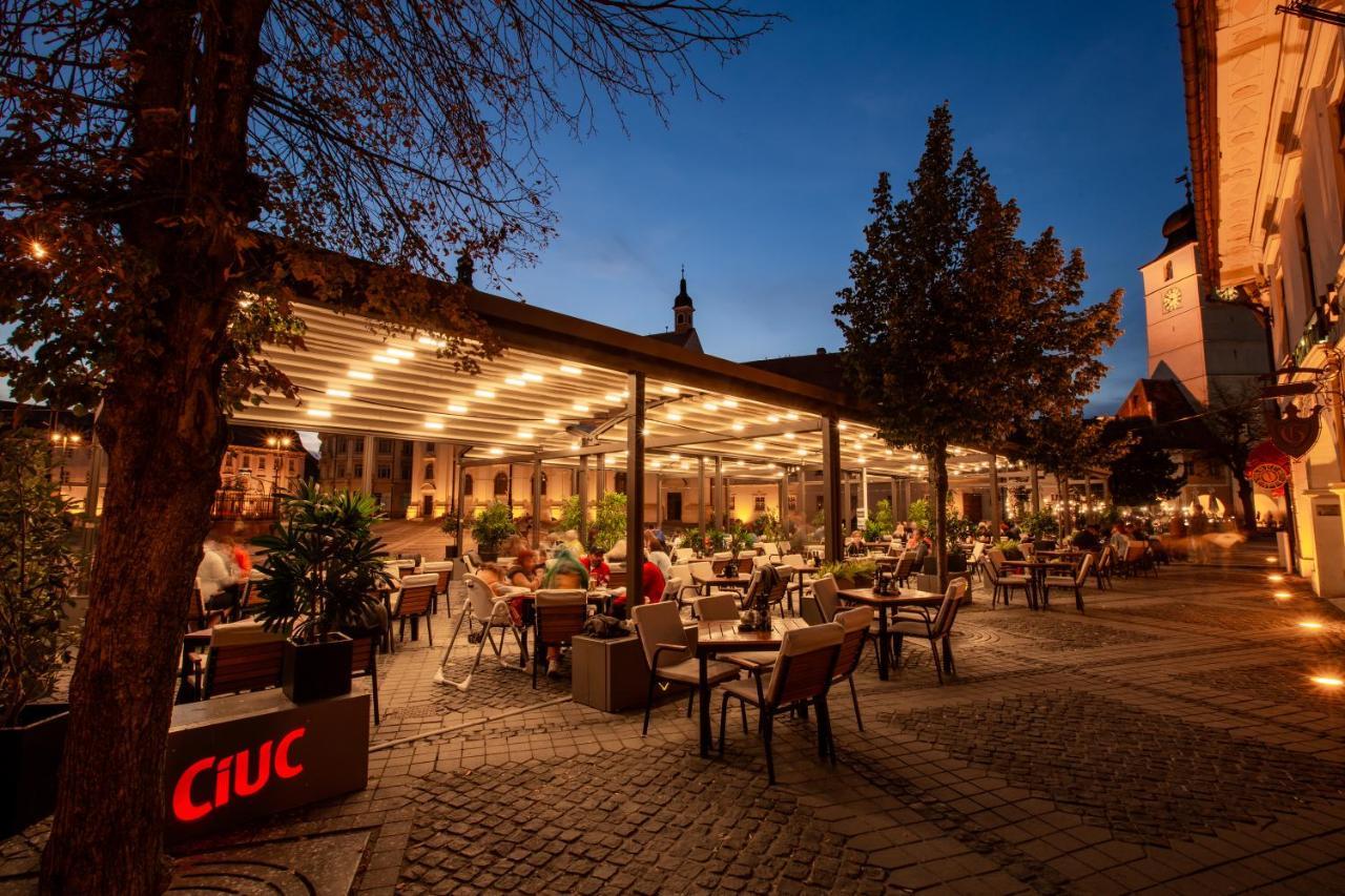 Hotel Am Ring Sibiu Extérieur photo