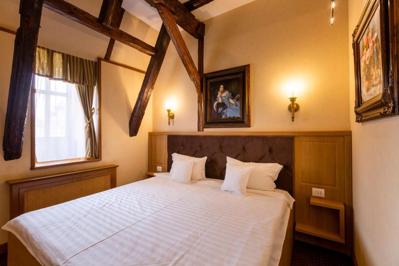 Hotel Am Ring Sibiu Extérieur photo