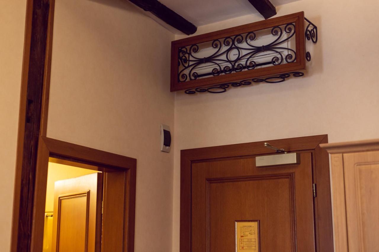 Hotel Am Ring Sibiu Extérieur photo