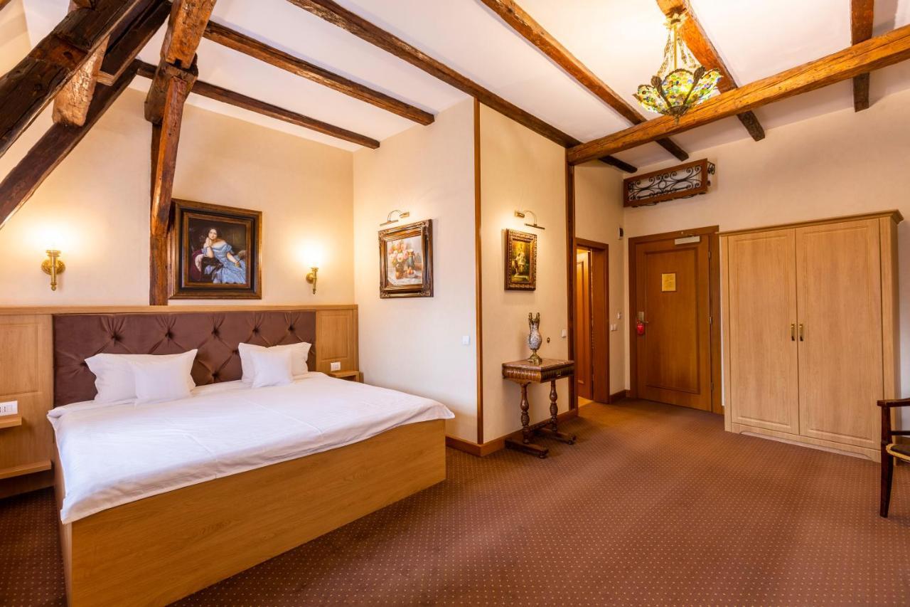 Hotel Am Ring Sibiu Extérieur photo
