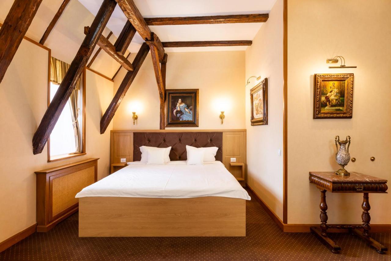 Hotel Am Ring Sibiu Extérieur photo