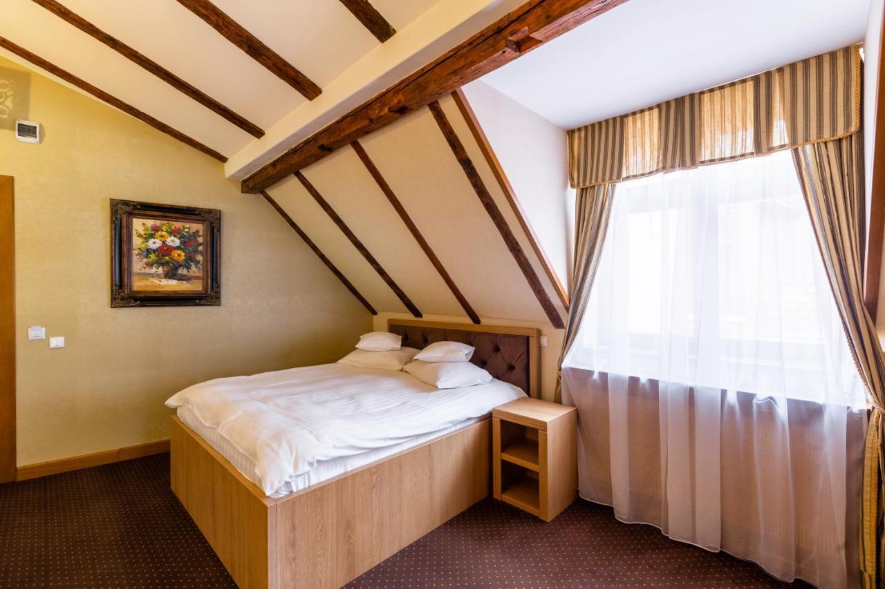 Hotel Am Ring Sibiu Extérieur photo