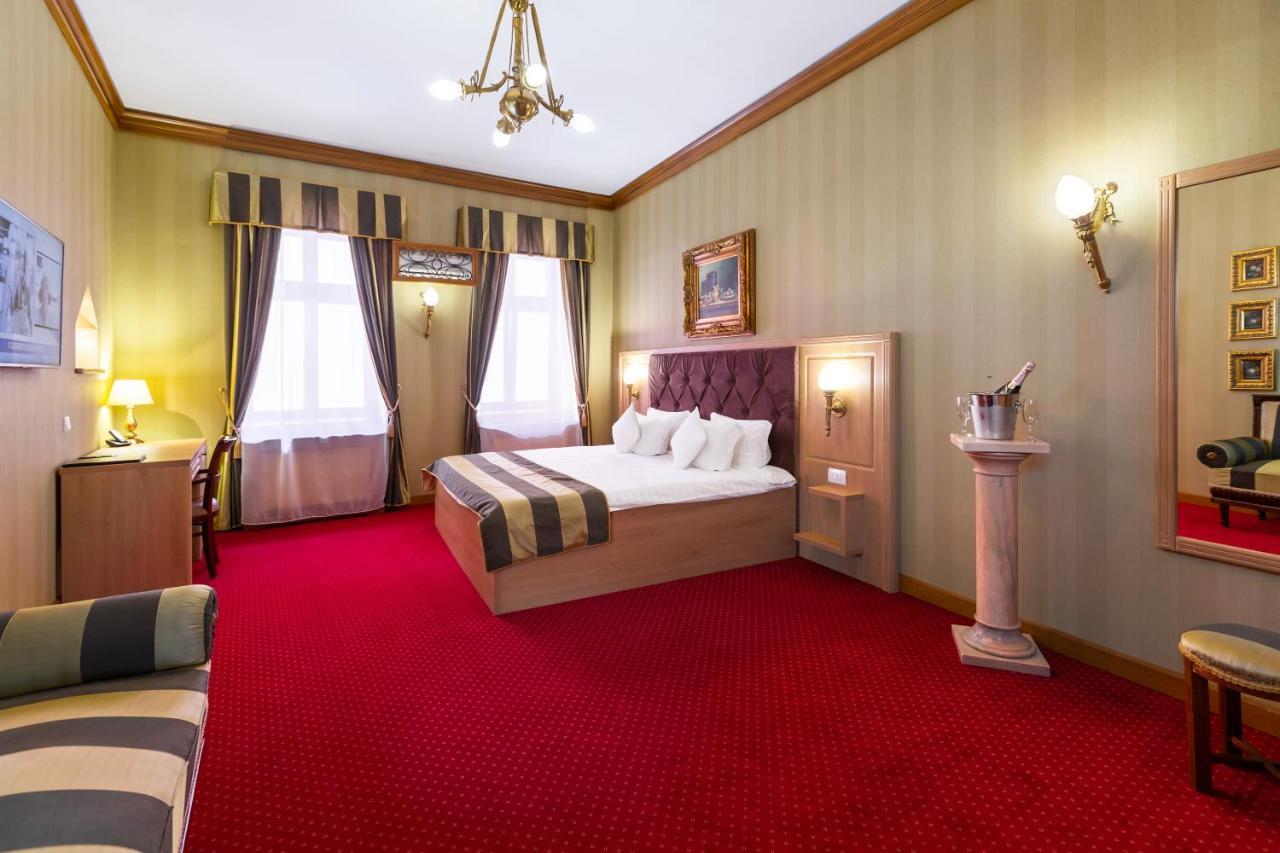Hotel Am Ring Sibiu Extérieur photo